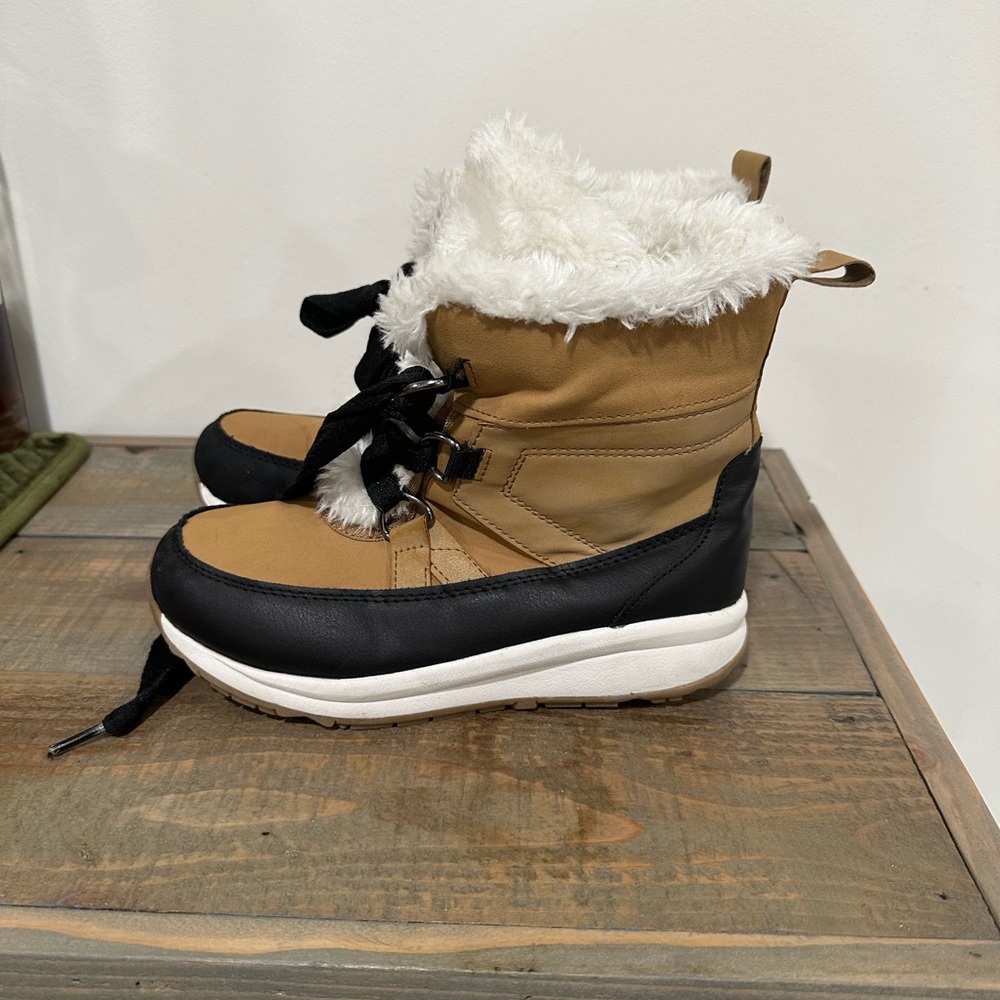 🔥🔥 Kid Snow Boots ! 🔥🔥